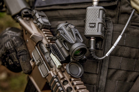 Aimpoint CompM5b, red dot con sistema di compensazione balistica