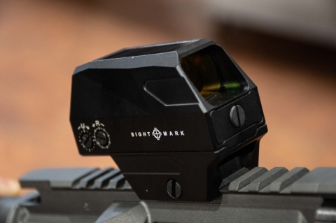 Sightmark Volta, il nuovo red dot a energia solare