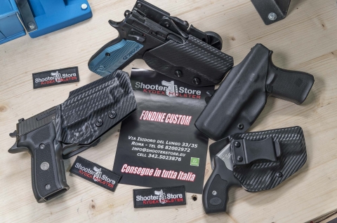 Armeria Shooter Store: le fondine Custom in Kydex