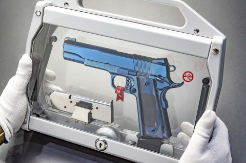 Cabot Guns Blue Deluxe