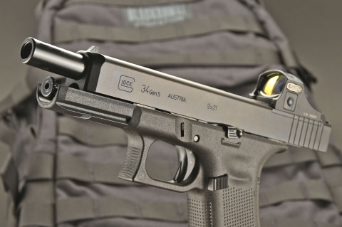 Glock 34 Gen5 MOS competition pistol