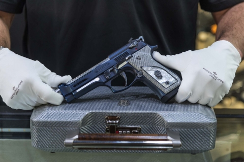 Beretta 92/98FS Fusion Blue: eleganza azzurra, in serie limitata