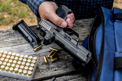 Smith & Wesson M&P M2.0 Metal pistol