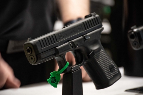 VIDEO: Glock G44 pistol .22 Long Rifle caliber