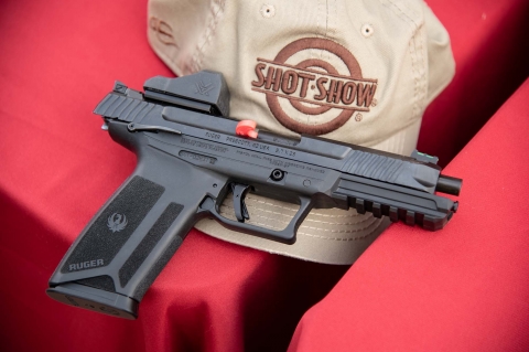 Nuova pistola Ruger-57 in calibro 5.7x28 mm