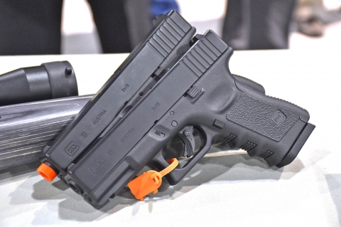 Umarex: Glock airguns and airsoft