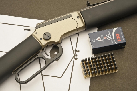 Rosata di 5 colpi a circa 20 metri (arma su rest) con la carabina Chiappa LA322 Kodiak Cub