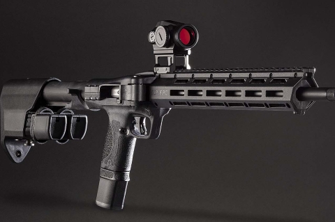 Smith & Wesson M&P FPC: la carabinetta pieghevole da tiro e difesa
