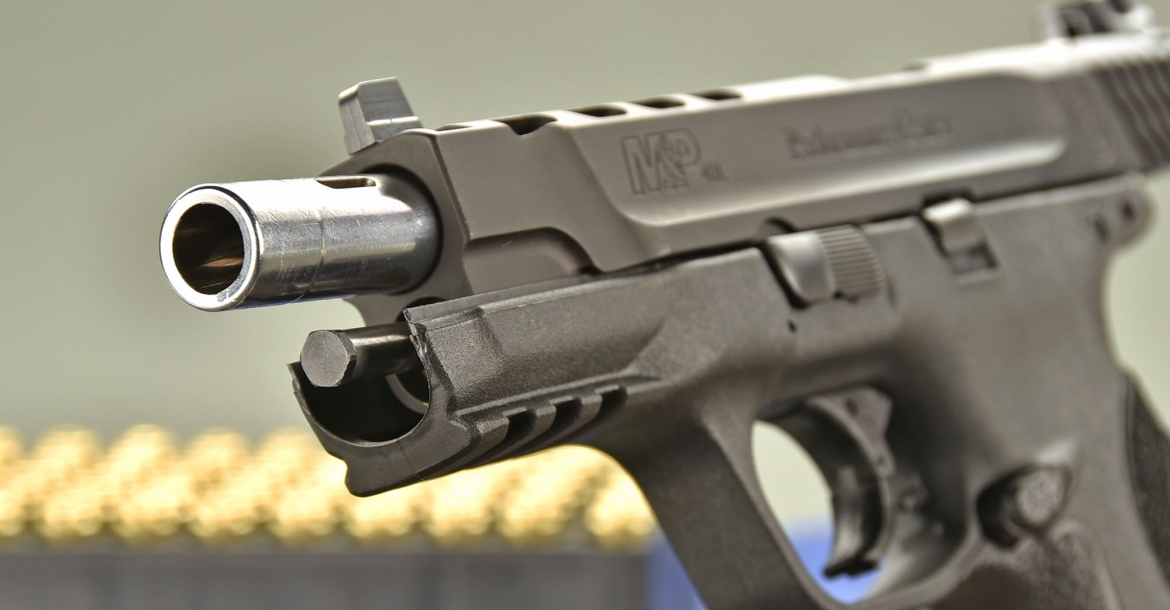 Smith & Wesson Performance Center Ported M&P 40L Pro Series C.O.R.E.