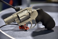 Il nuovo revolver Colt Cobra