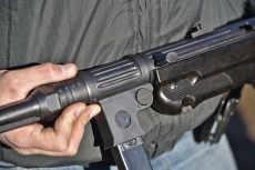 Sport Systeme Dittrich out of Kulmbach (Germany) manufactures the BD 38, a civilian-grade version of the MP 38 sub-machine gun